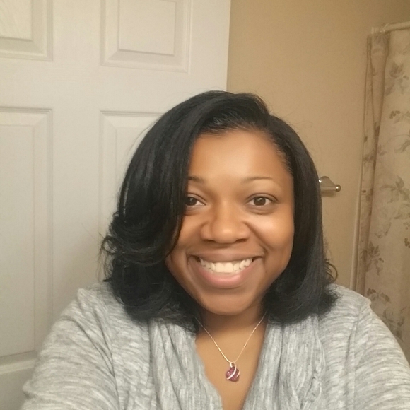 Meet your Posher, Tamara - Picture 1 of 1